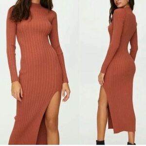 Aritzia Wilfred Alchemy Orange Ribbed Knit Bodycon Slit MIDI Dress Size Medium